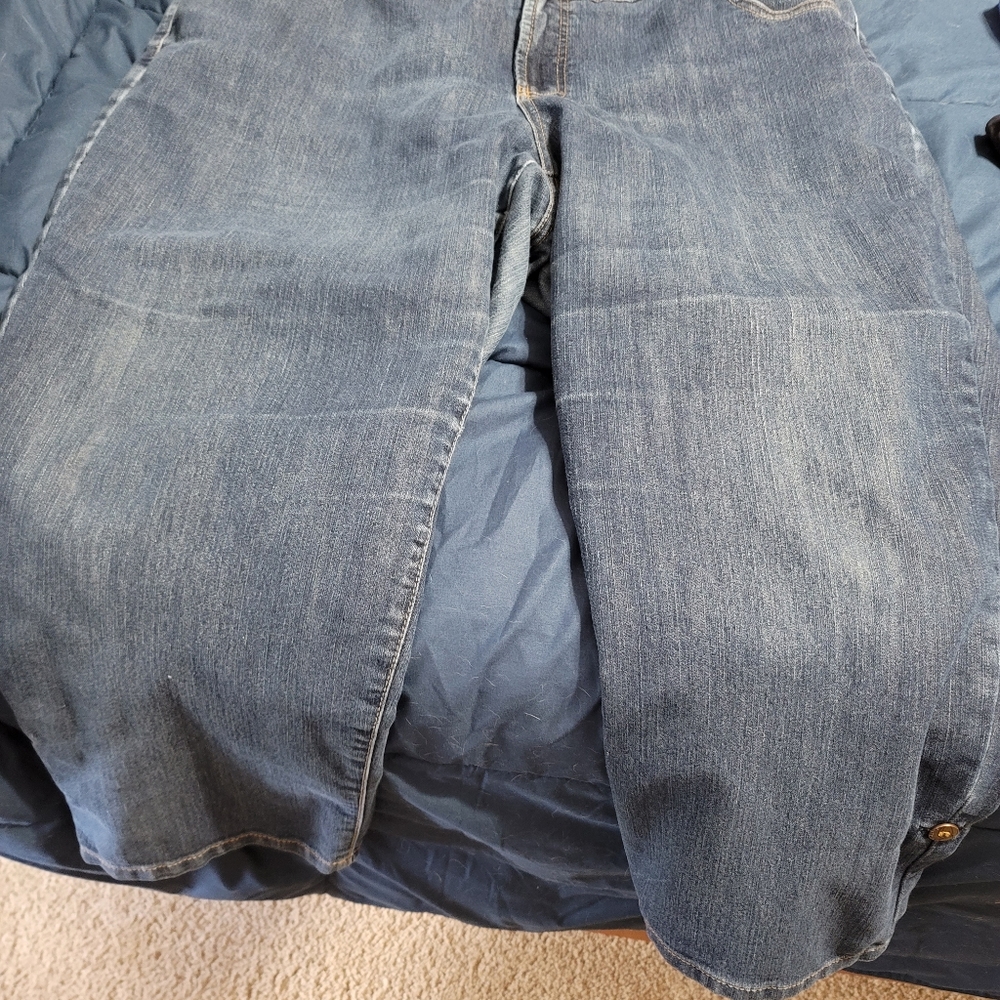 Women's Capri jeans